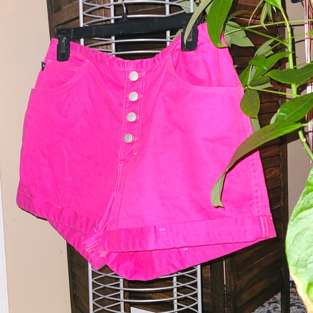 Retro pink Vintage Pink Jean short high-waisted size 30 button down retro